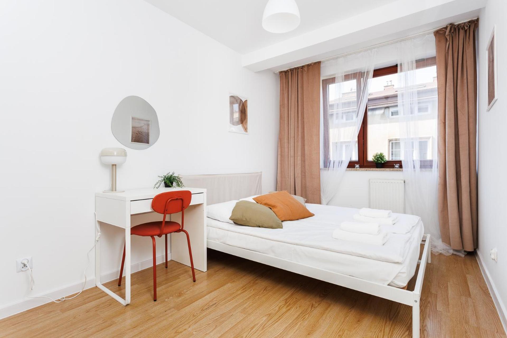 Pretty 4 Bedroom X Parking Spot X Center - By Upstairs Krakow
